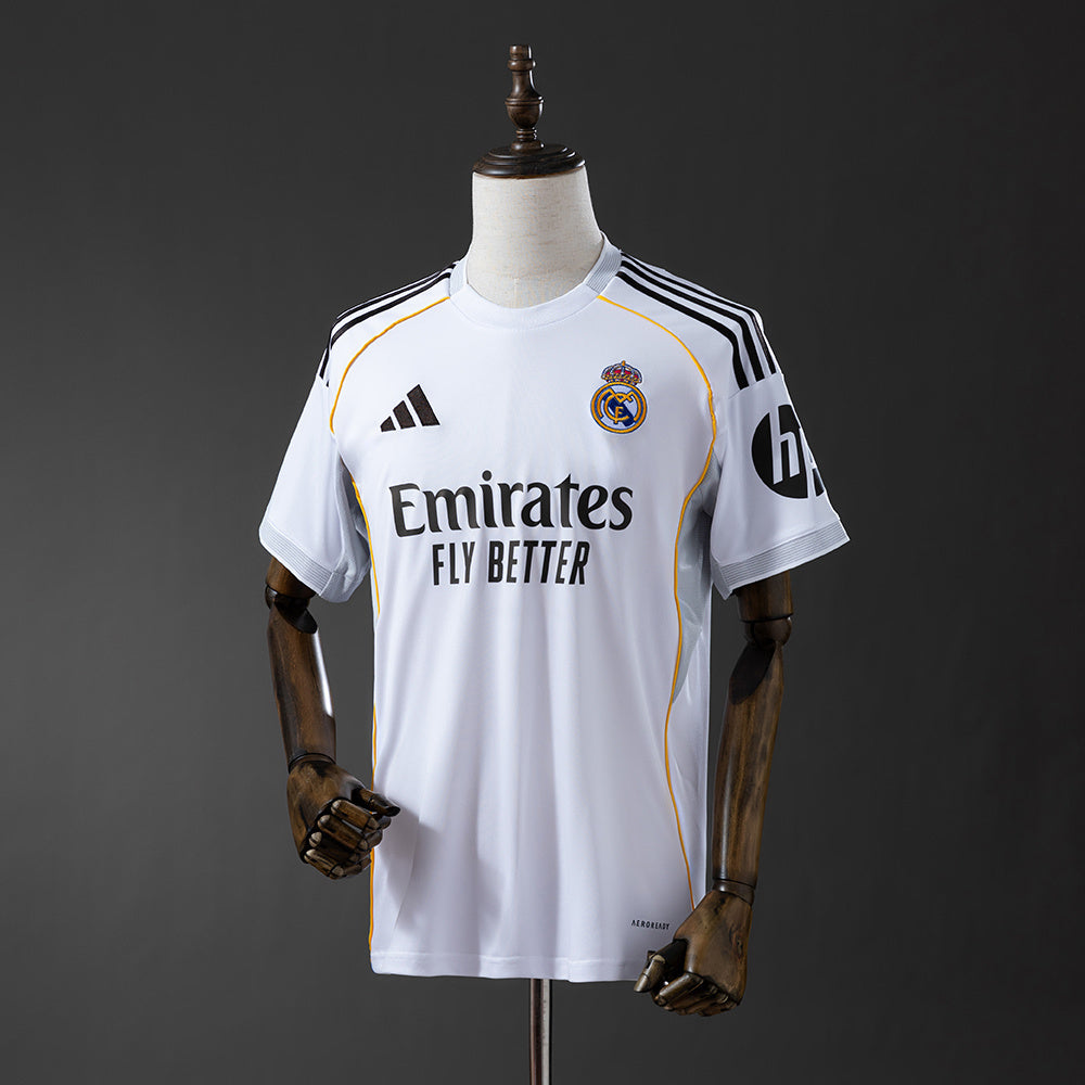 Real Madrid Local 2025/26 Versión Fan