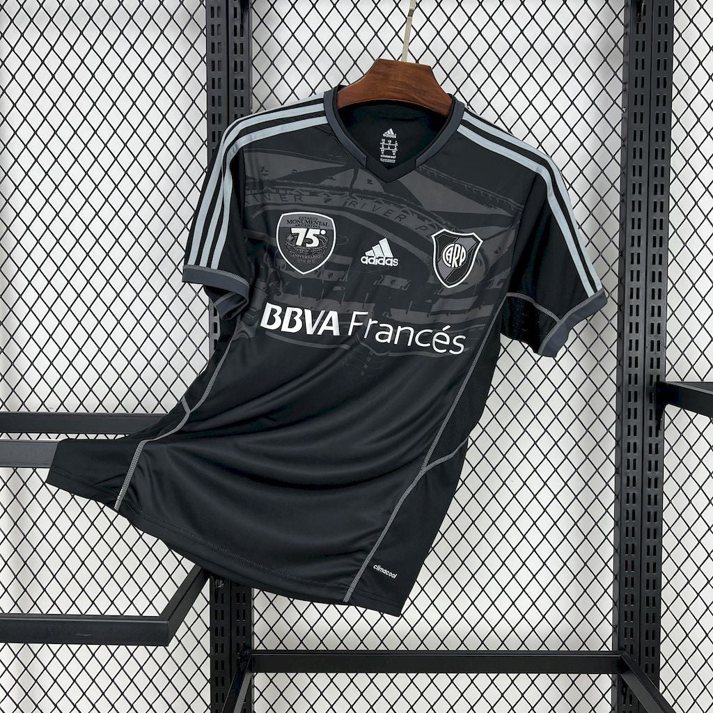 Camiseta River Plate 70 aniversario Retro 2013/14 Versión Fan