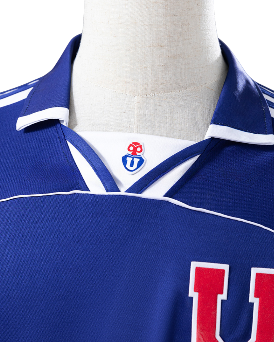 Camiseta Retro Universidad de Chile año 1999/2000 Bicampeón – Calidad Premium, detalles históricos.