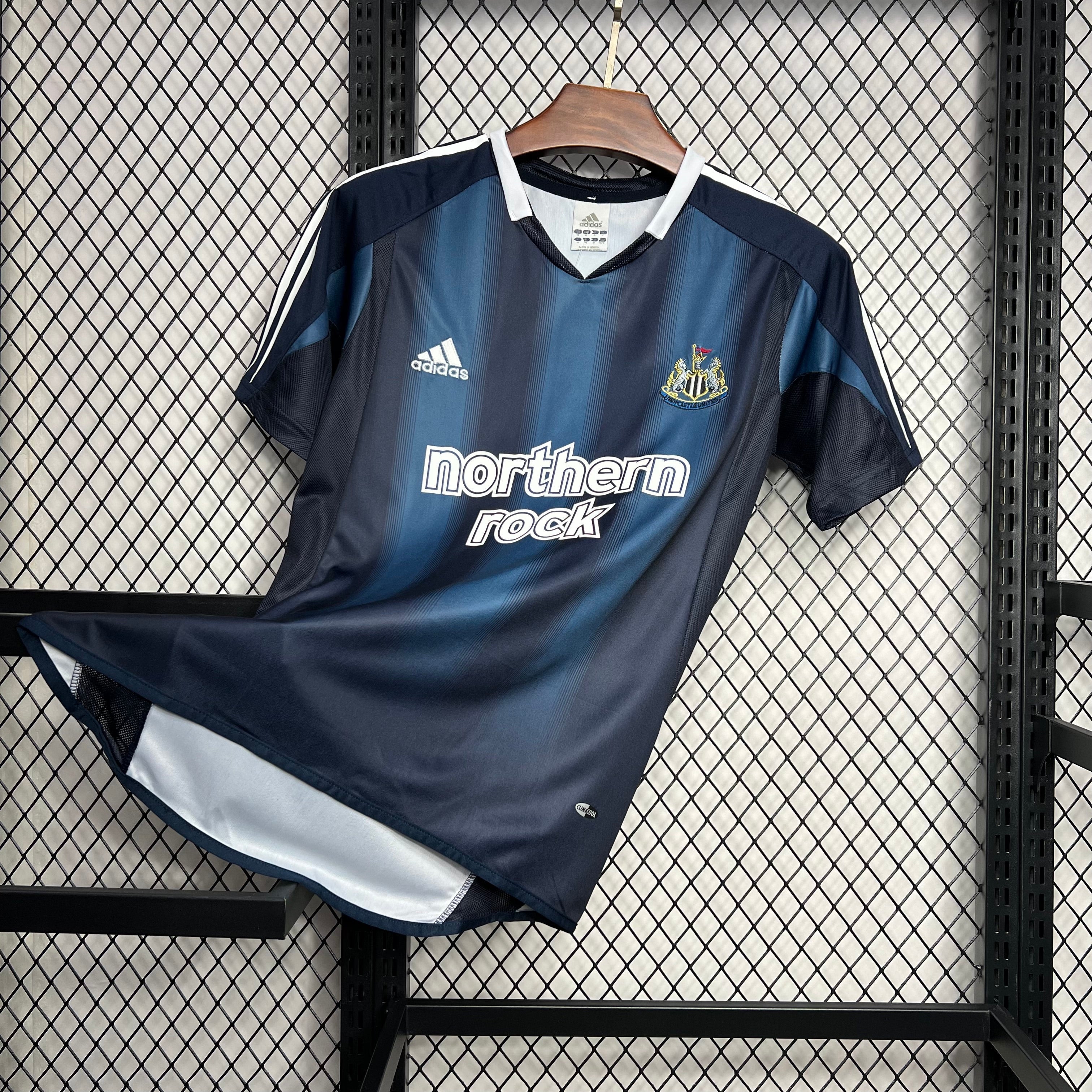 Camiseta Newcastle Visita Retro 2004/05