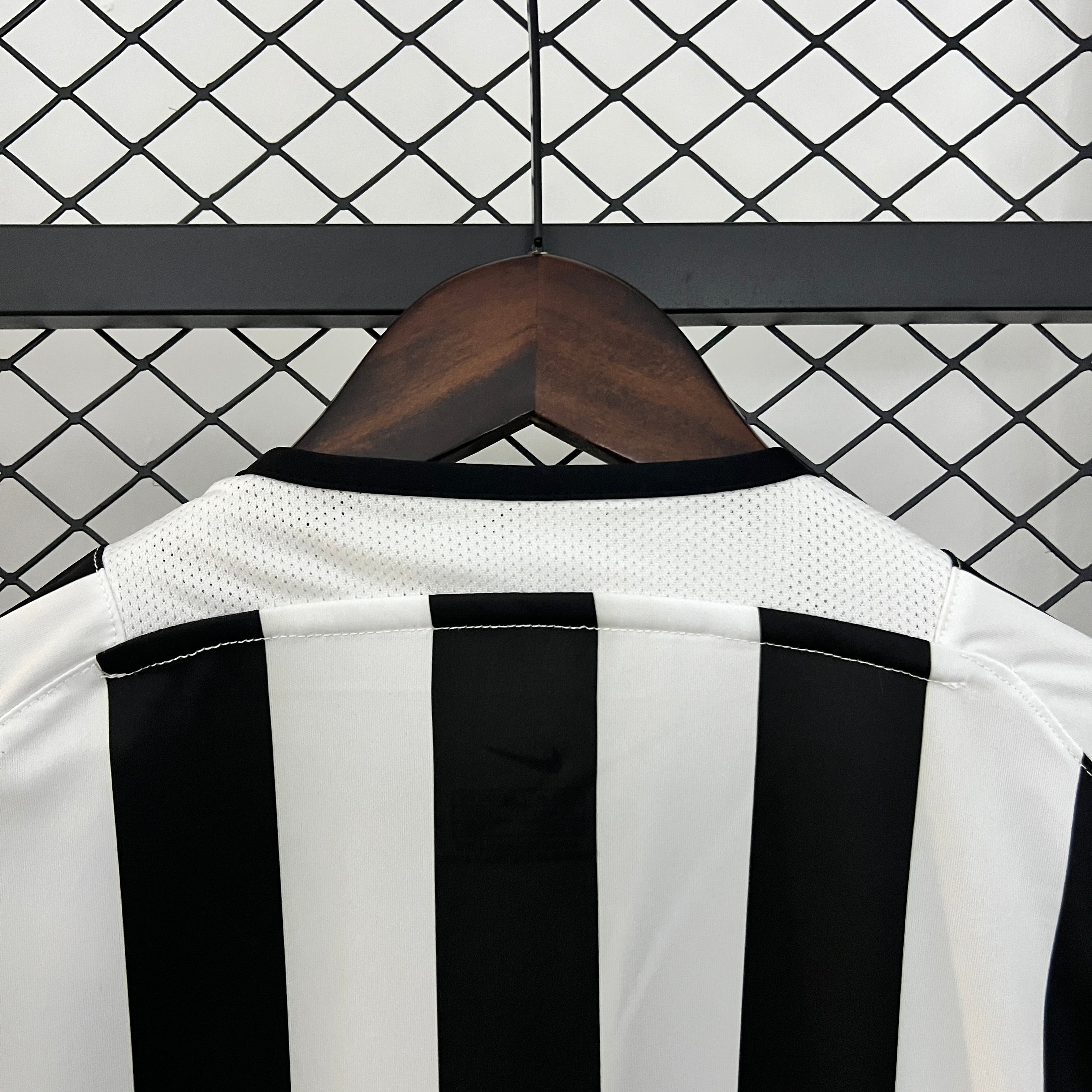 Camiseta Juventus Local Retro 2003/04 Versión Fan
