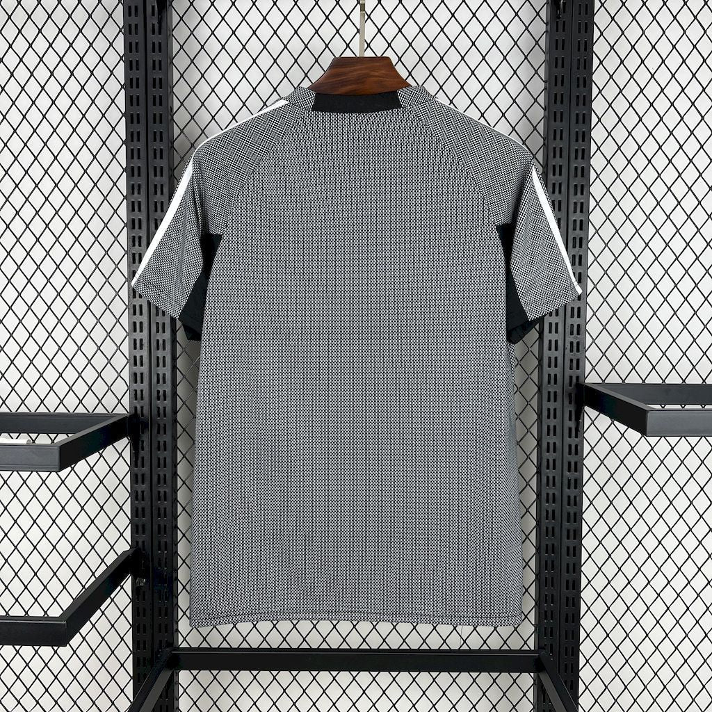 Camiseta Real Madrid Portero Retro 2002/03 Versión Fan