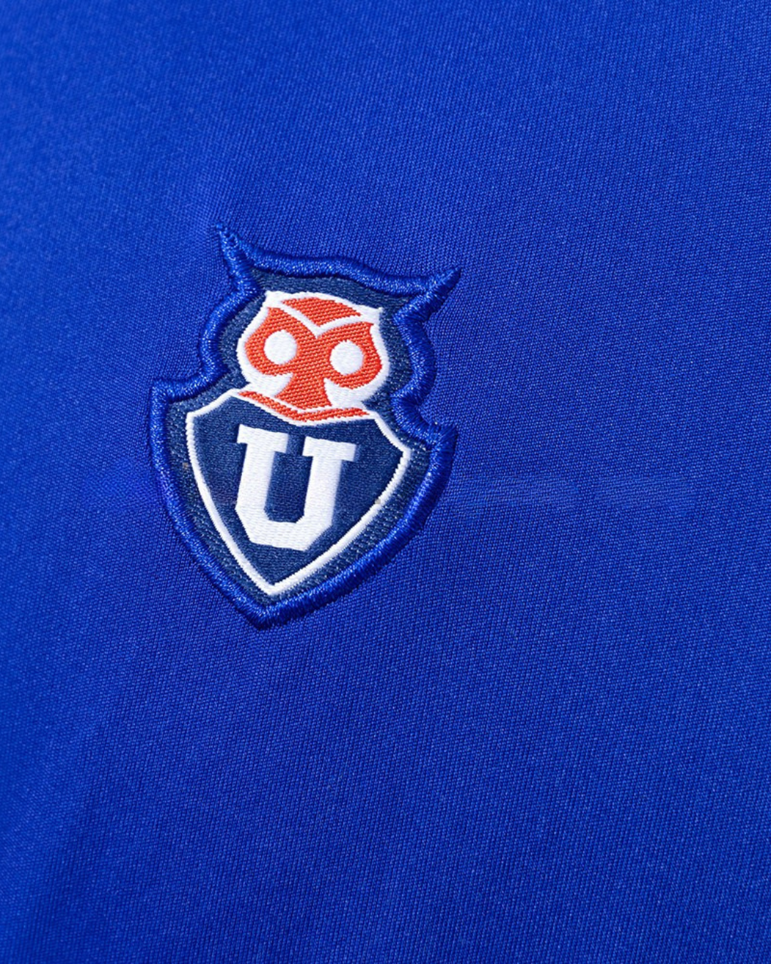 Camiseta Retro Universidad de Chile 2011 Local Manga Larga