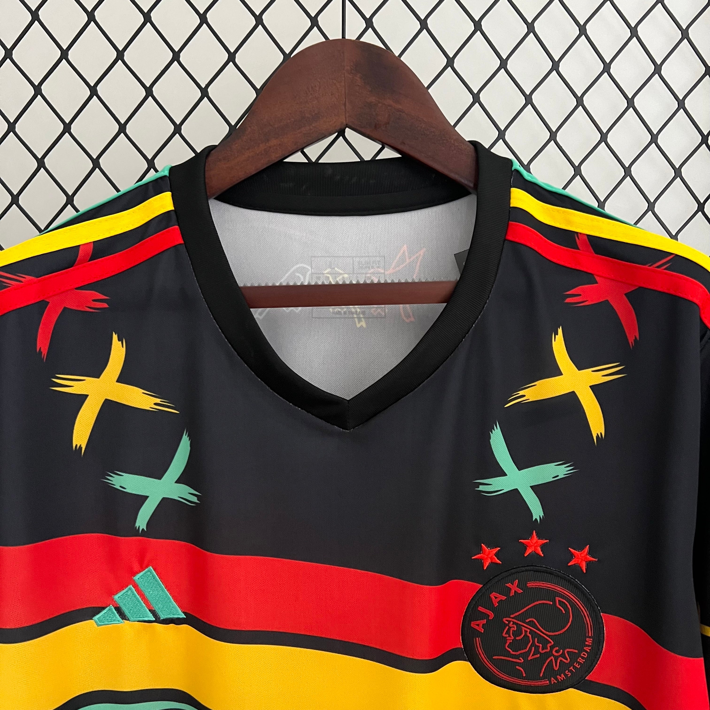 Camiseta Ajax Edición Especial Bob Marley