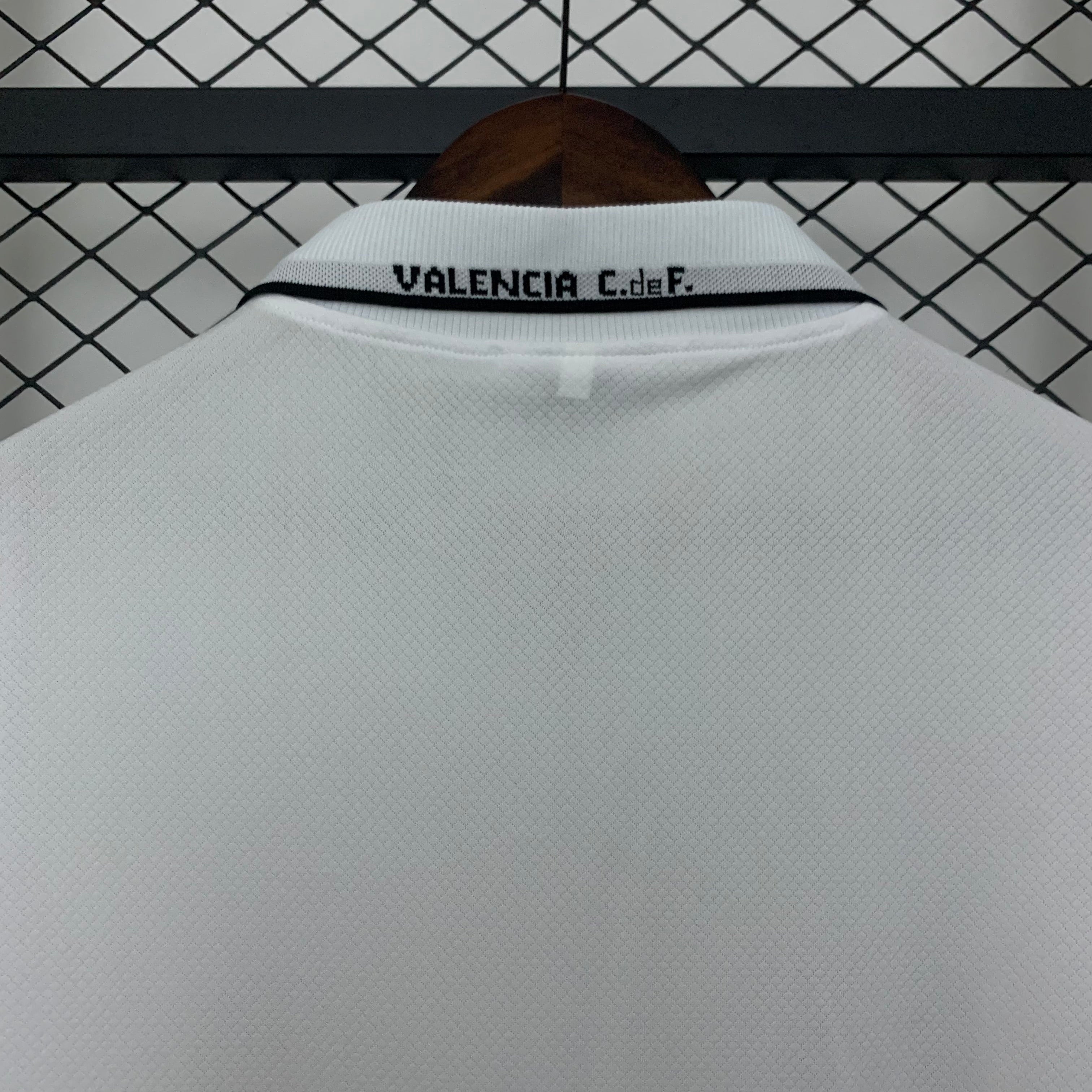 Camiseta Valencia CF Local Retro 1996/97 Versión Fan