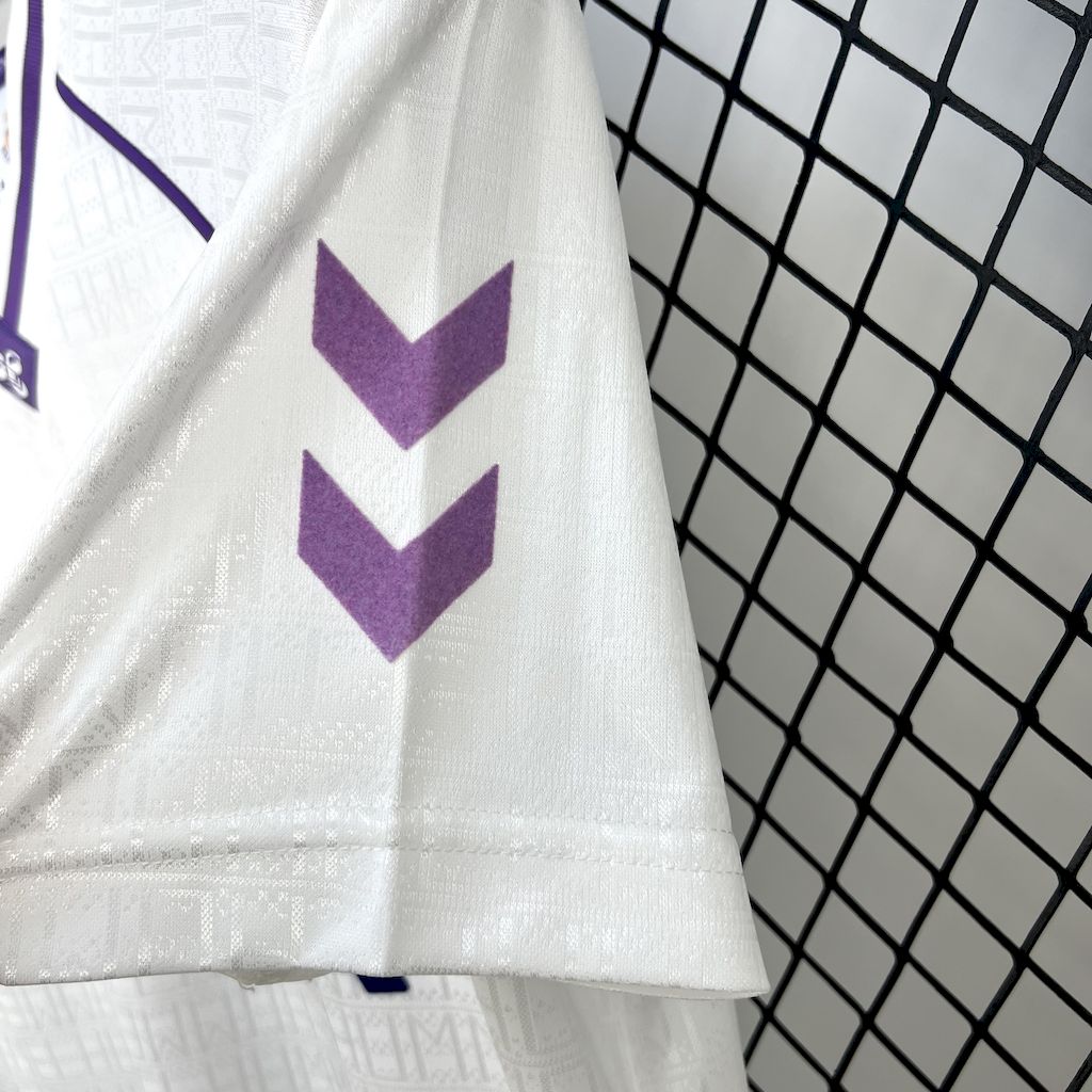 Camiseta Real Madrid Local Retro 1990/92 Versión Fan