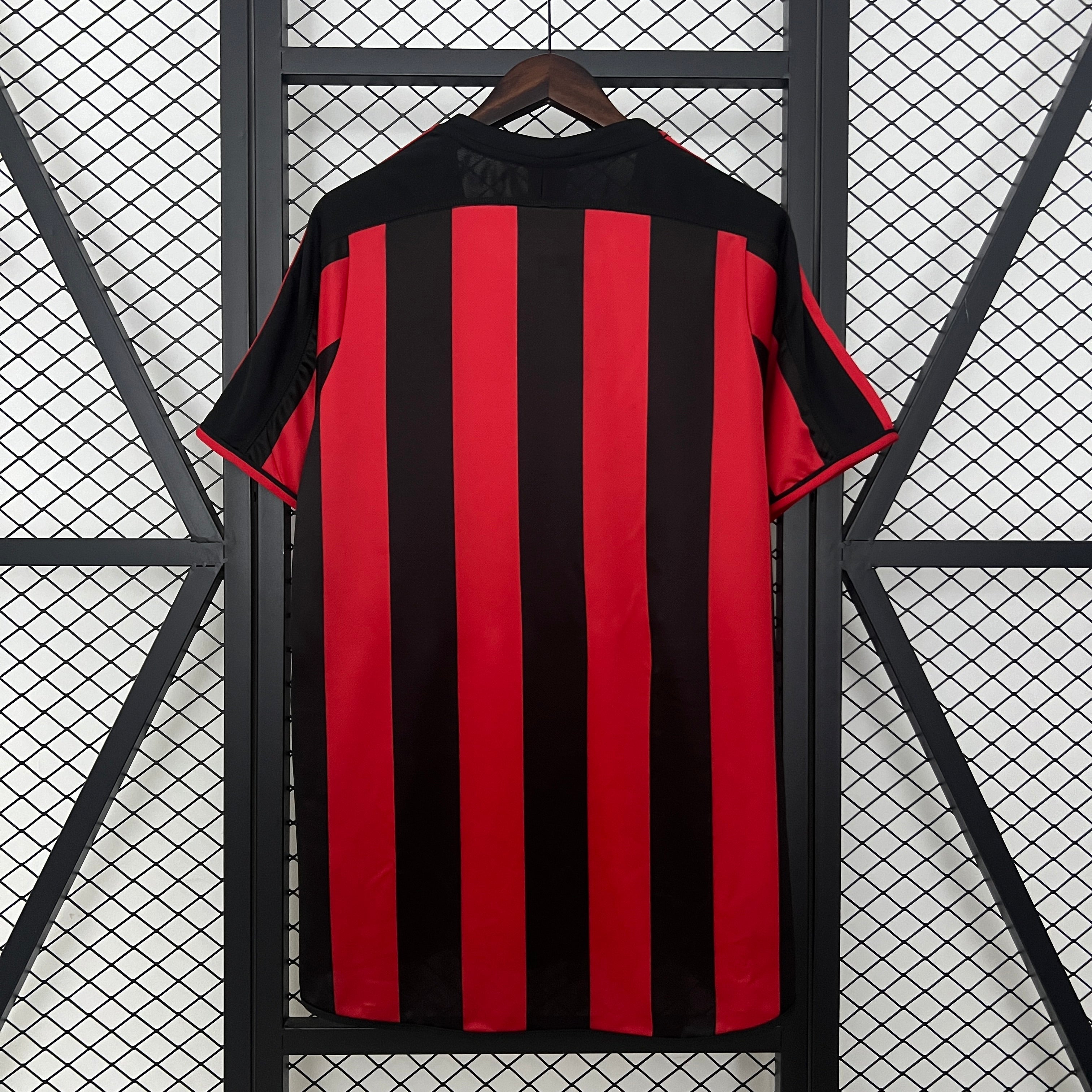 Camiseta AC Milán Local Retro 2003/04 Versión Fan