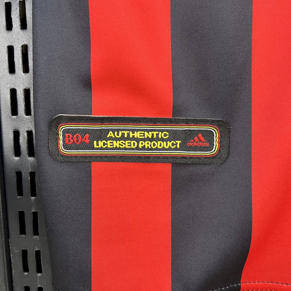 Camiseta Bayer 04 Leverkusen Local Retro 2000/01 Versión Fan