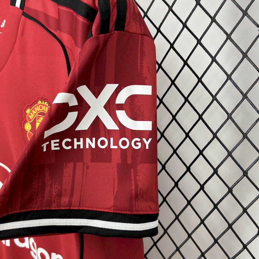 Manchester United Local 2025/26 Versión Fan