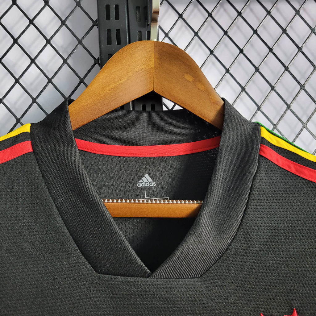 Camiseta Ajax edición Bob Marley