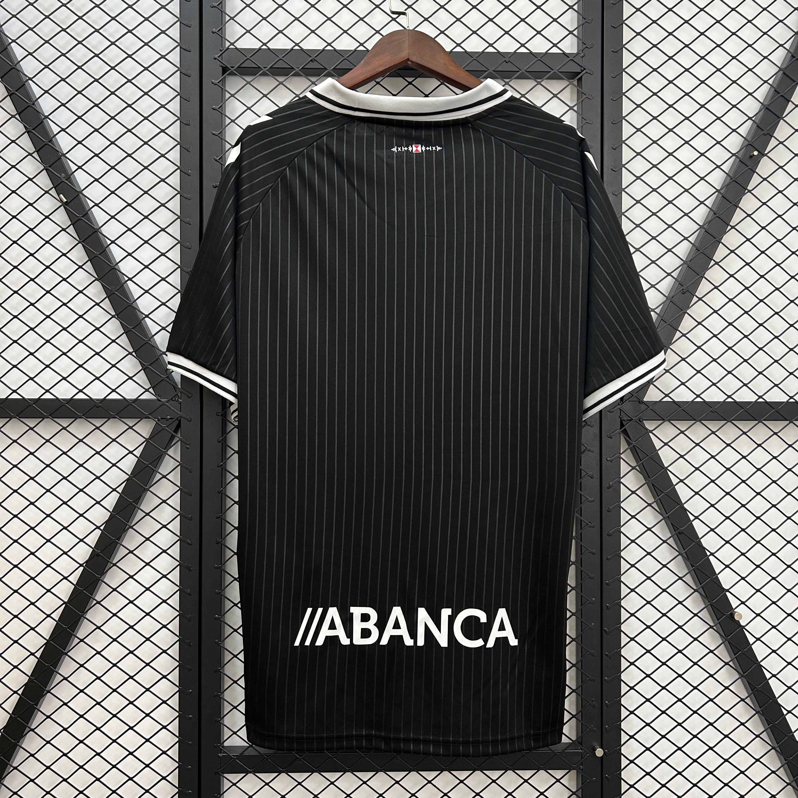 Camiseta Celta De Vigo 100th Aniversario 2025/26 Versión Fan