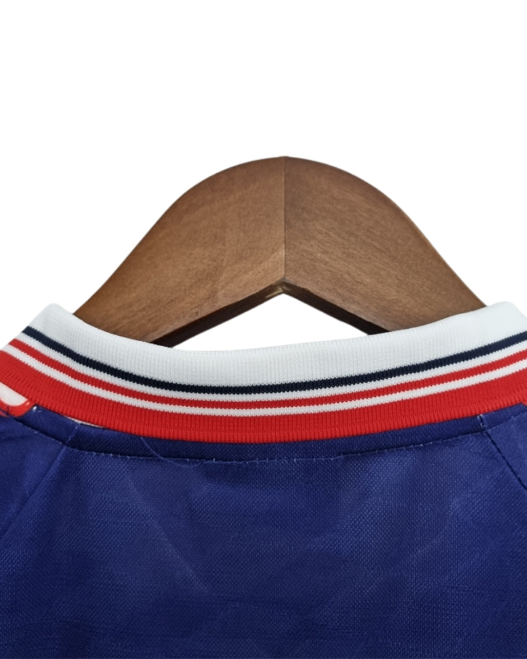 Camiseta Retro Universidad de Chile año 1996 – Calidad Premium, detalles históricos.