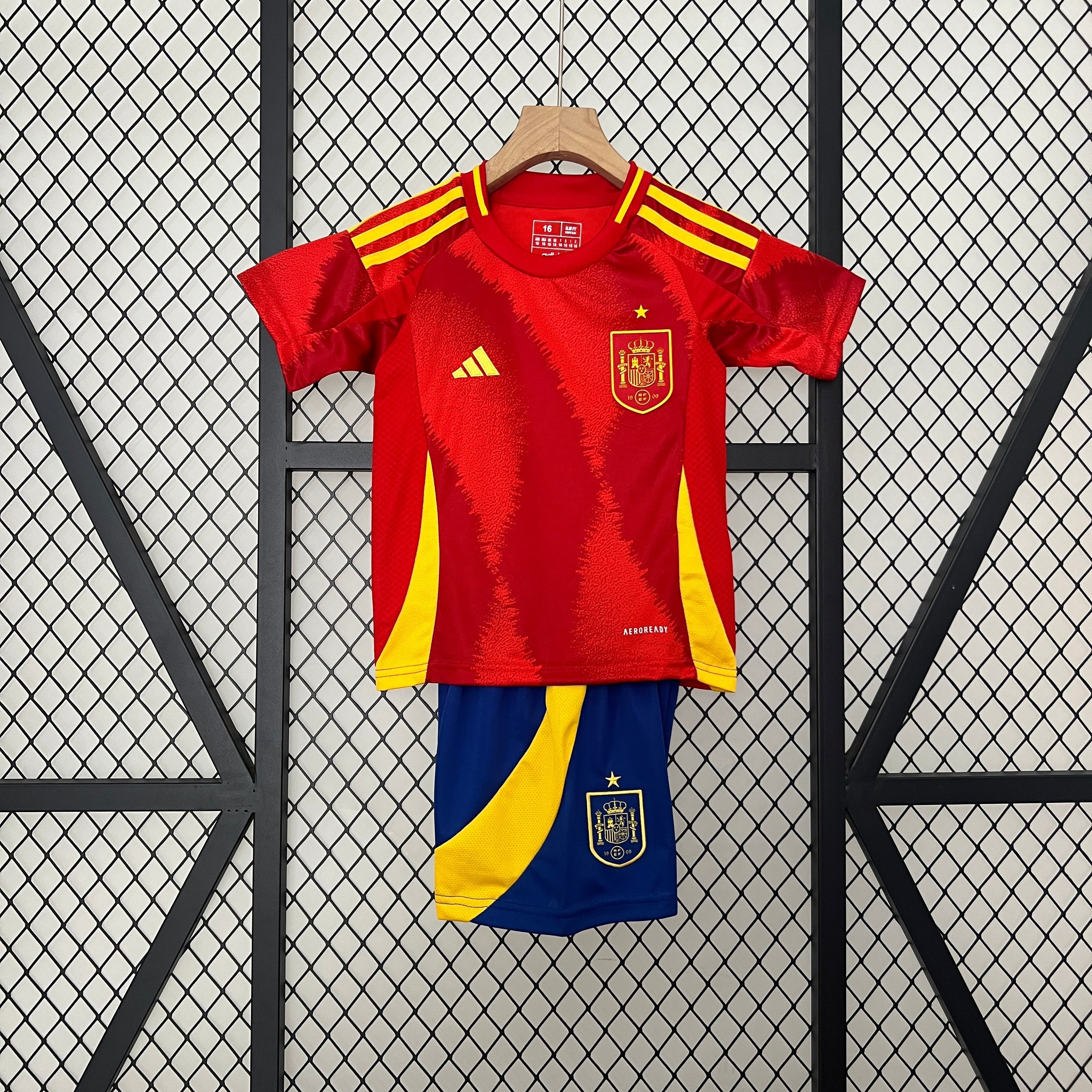 Conjunto niños España Local  2024/25