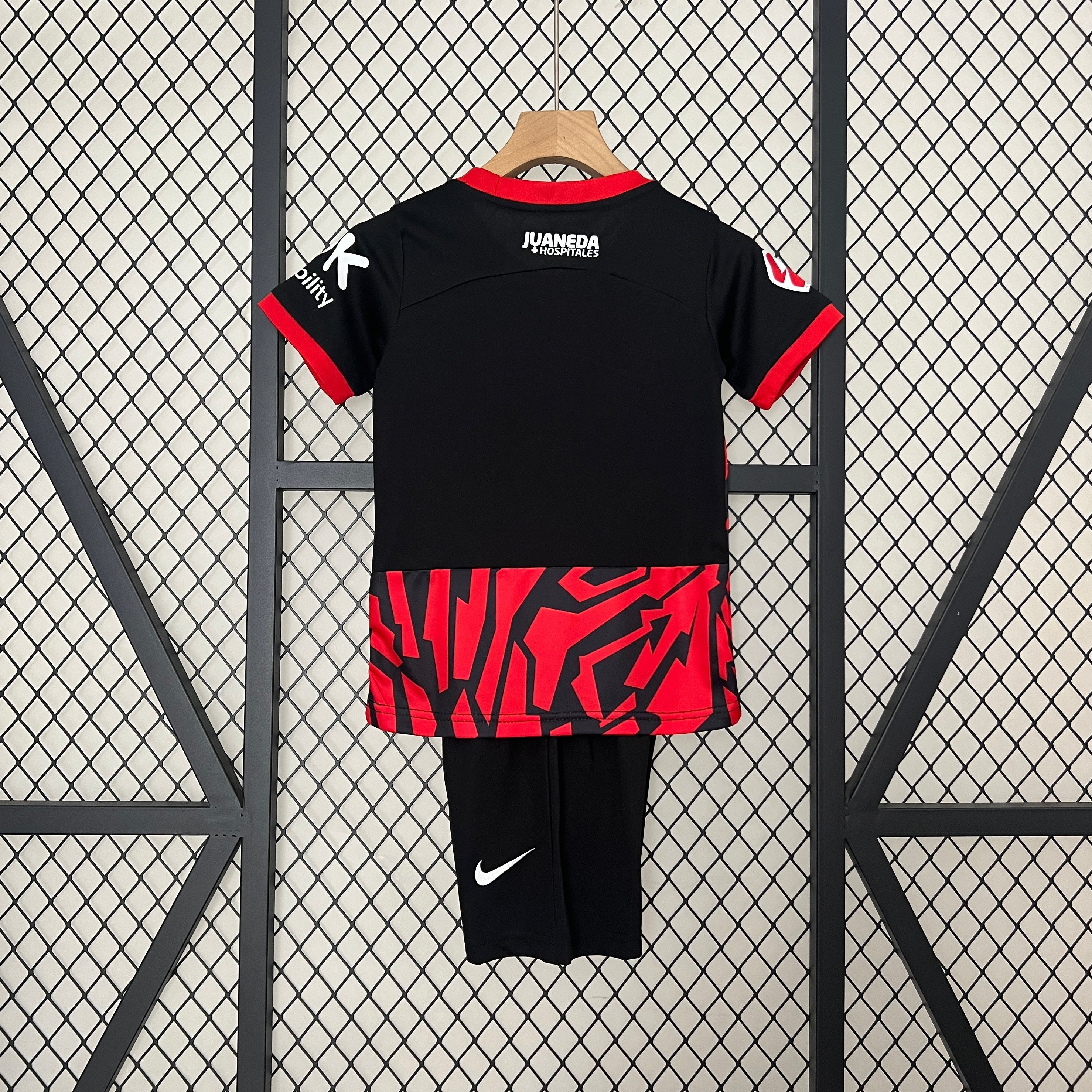 Conjunto Niños Mallorca Local 2024/25