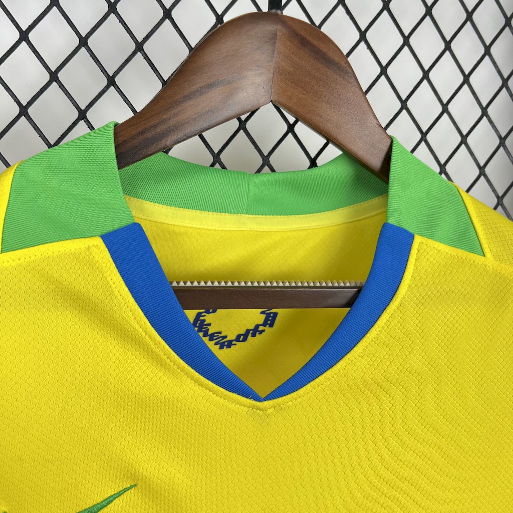 Camiseta Brasil Local 2025/26 Versión Mujer