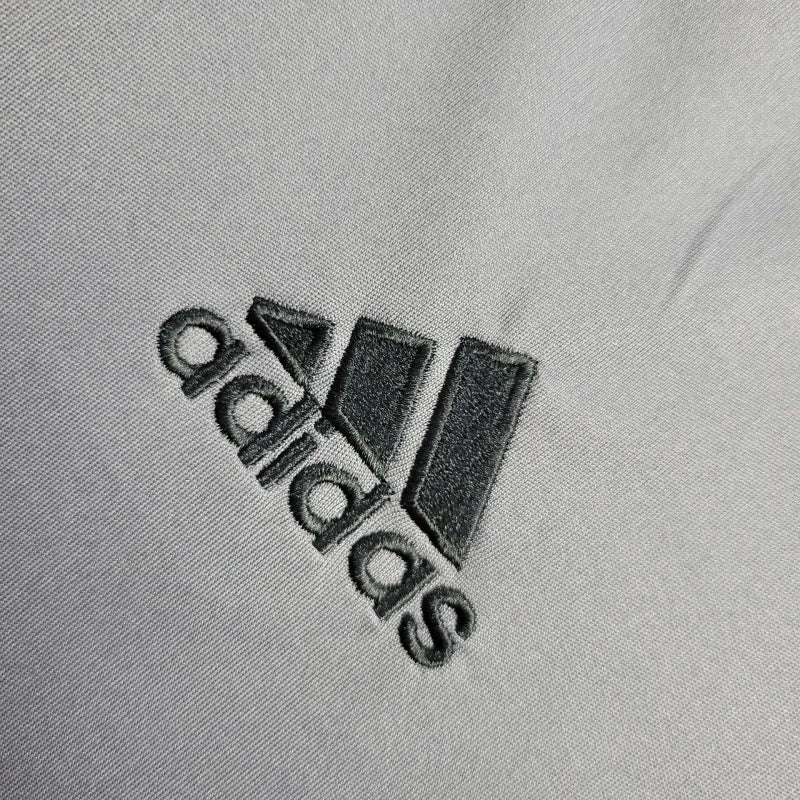 Camiseta Real Madrid Tercera Retro 2005/06
