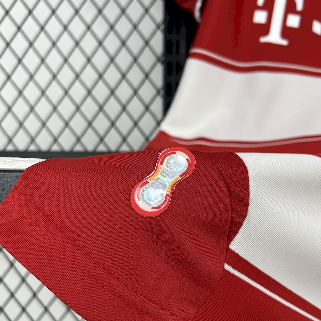 Camiseta Bayern Munich Local Retro 2007/08 Versión Fan