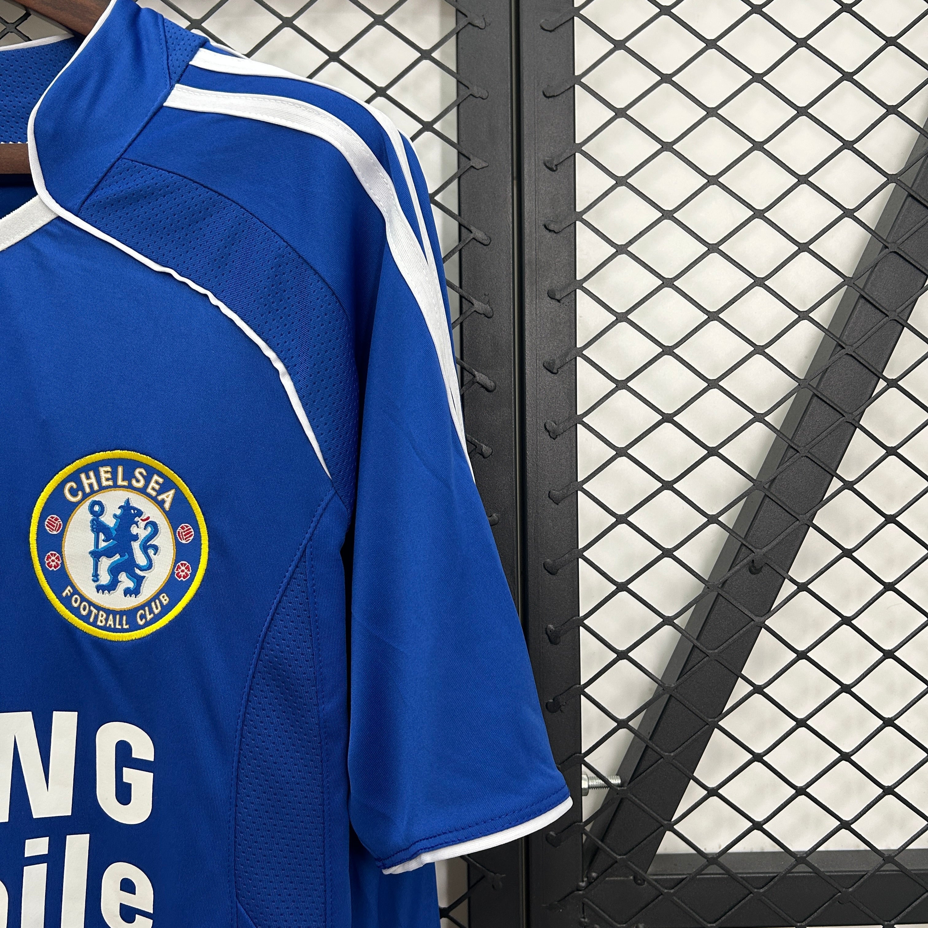 Camiseta Chelsea Retro Local 2006/07 Versión Fan