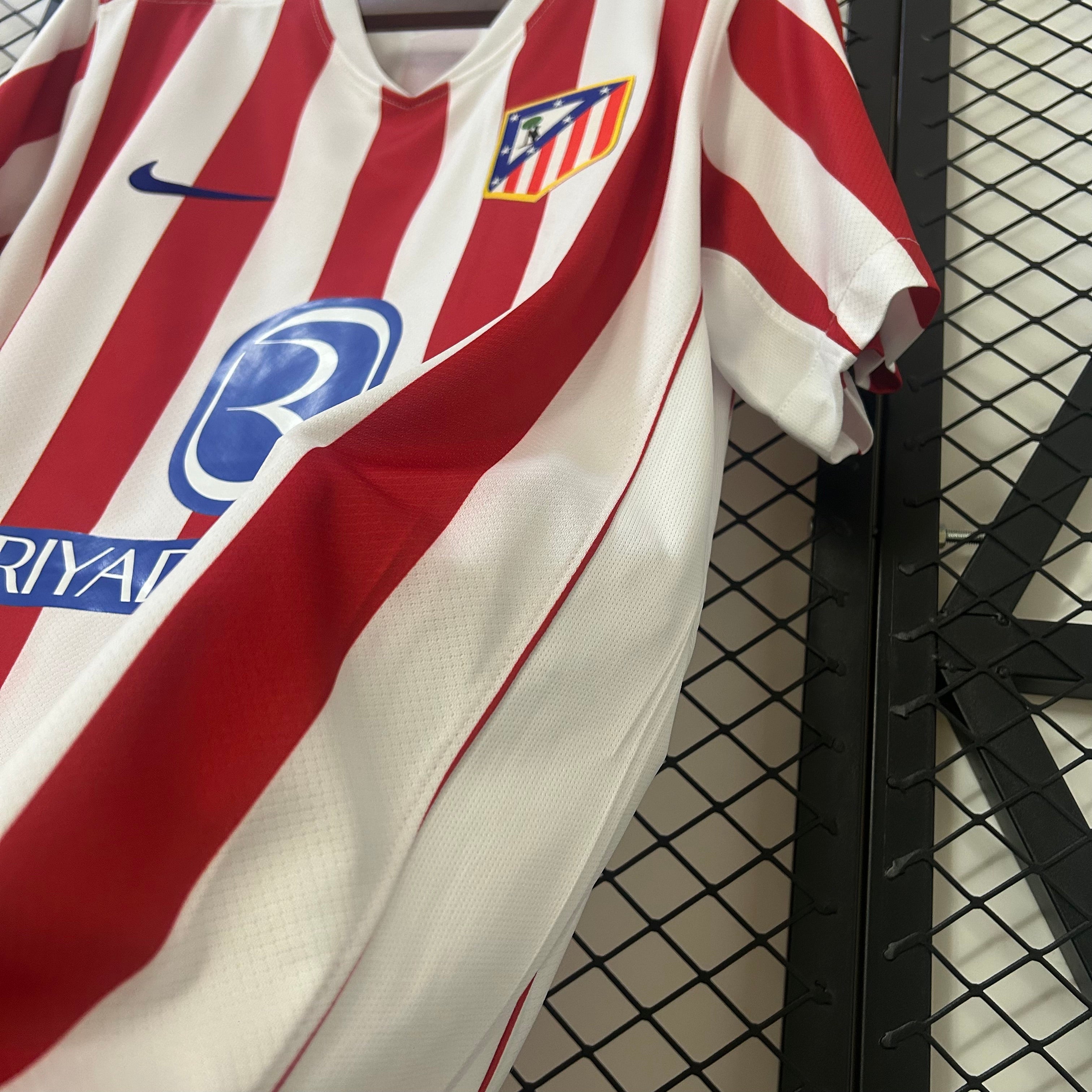 Camiseta Atlético Madrid Local 2025/26 Versión Fan