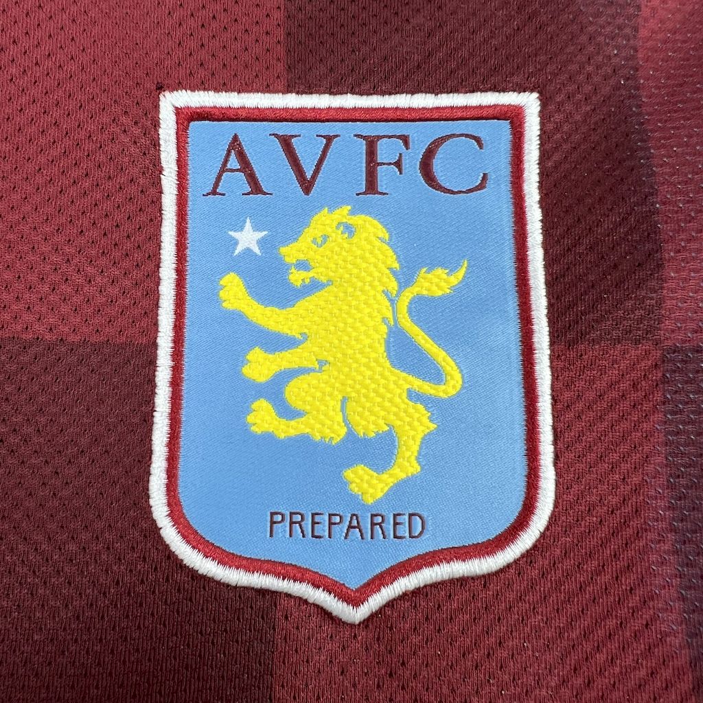 Camiseta Aston Villa Local Retro 2011/12 Versión Fan