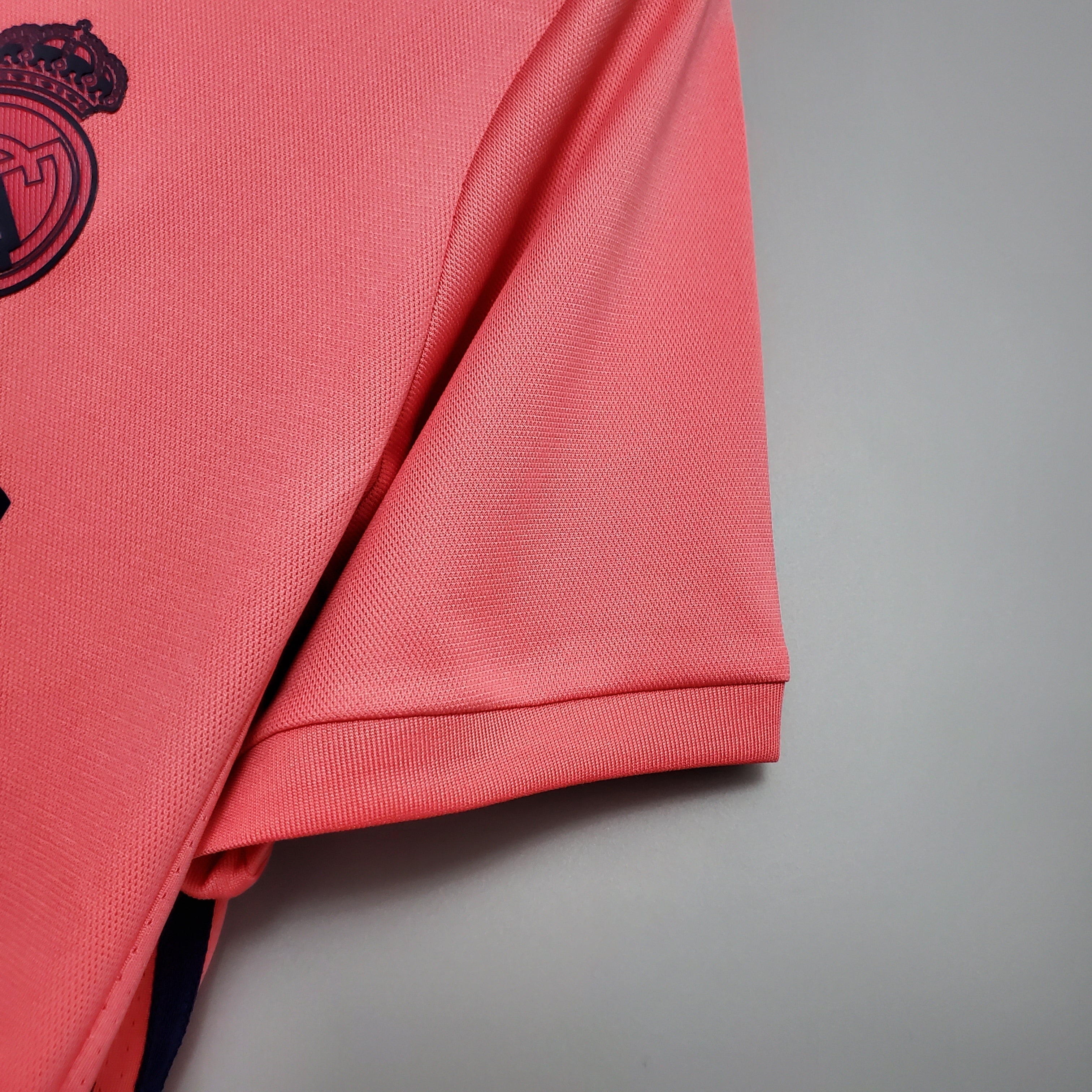 Camiseta Real Madrid Visita Retro 2020/21