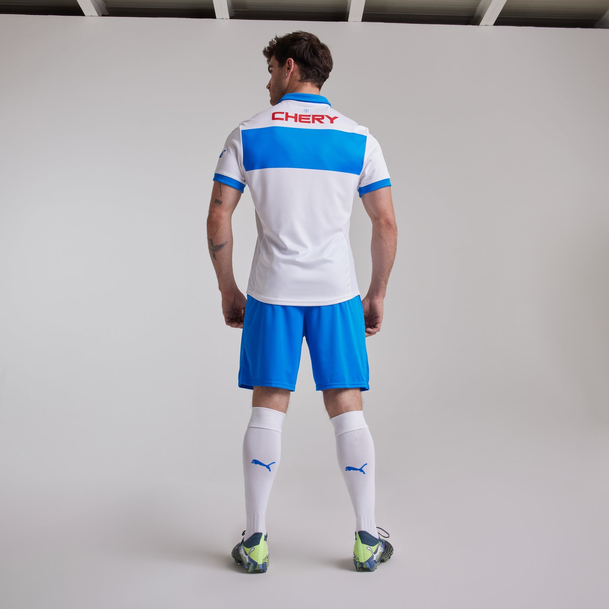 Camiseta Puma Universidad Católica Local 2025 Adulto