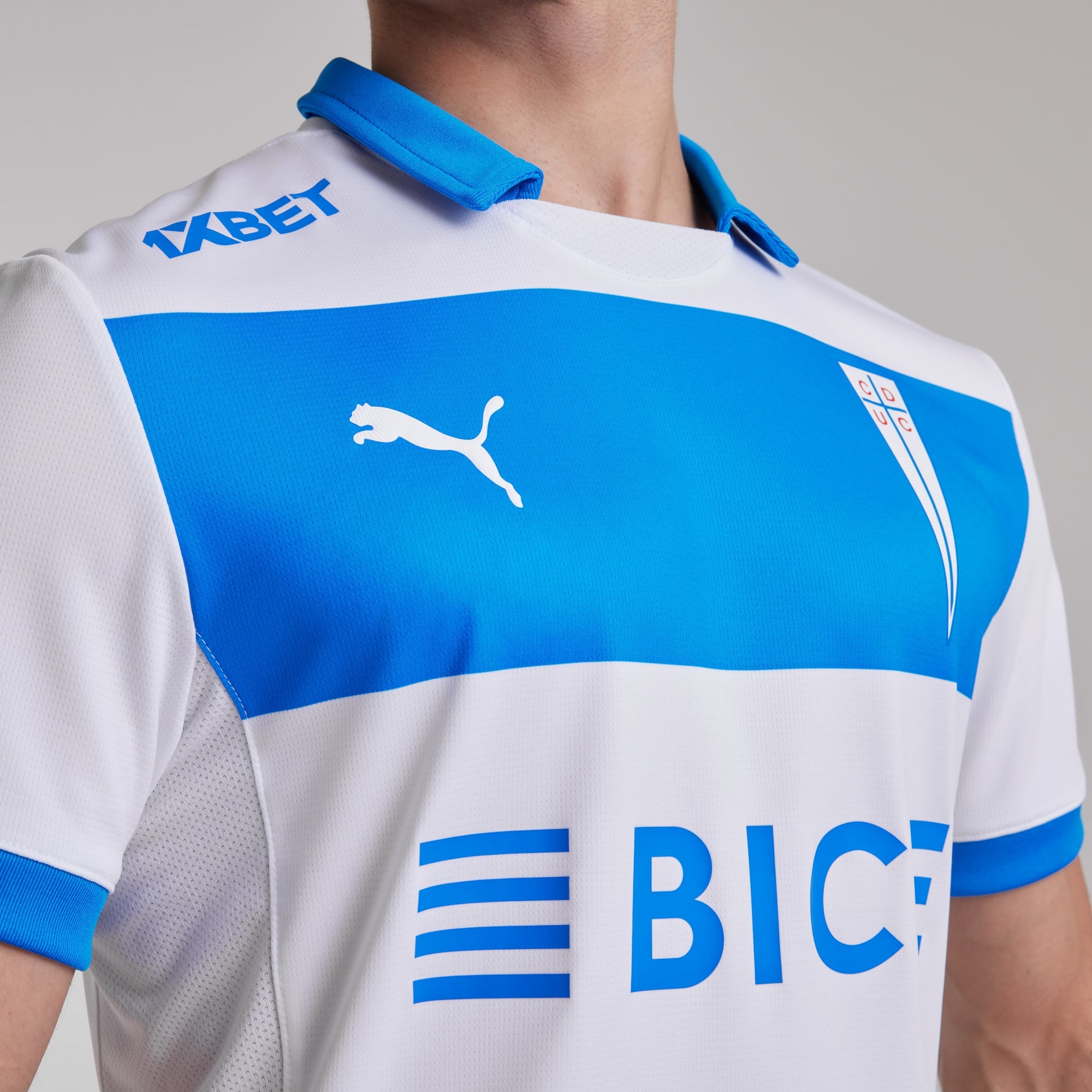 Camiseta Puma Universidad Católica Local 2025 Adulto