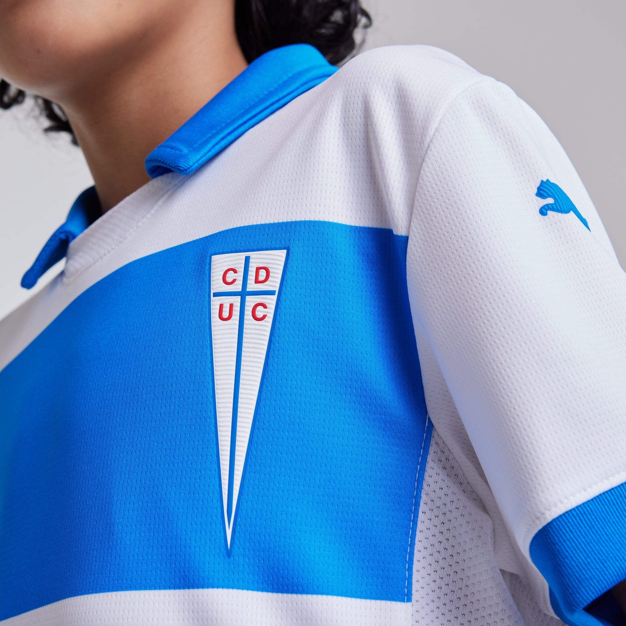 Camiseta Puma Universidad Católica Local 2025 Niño