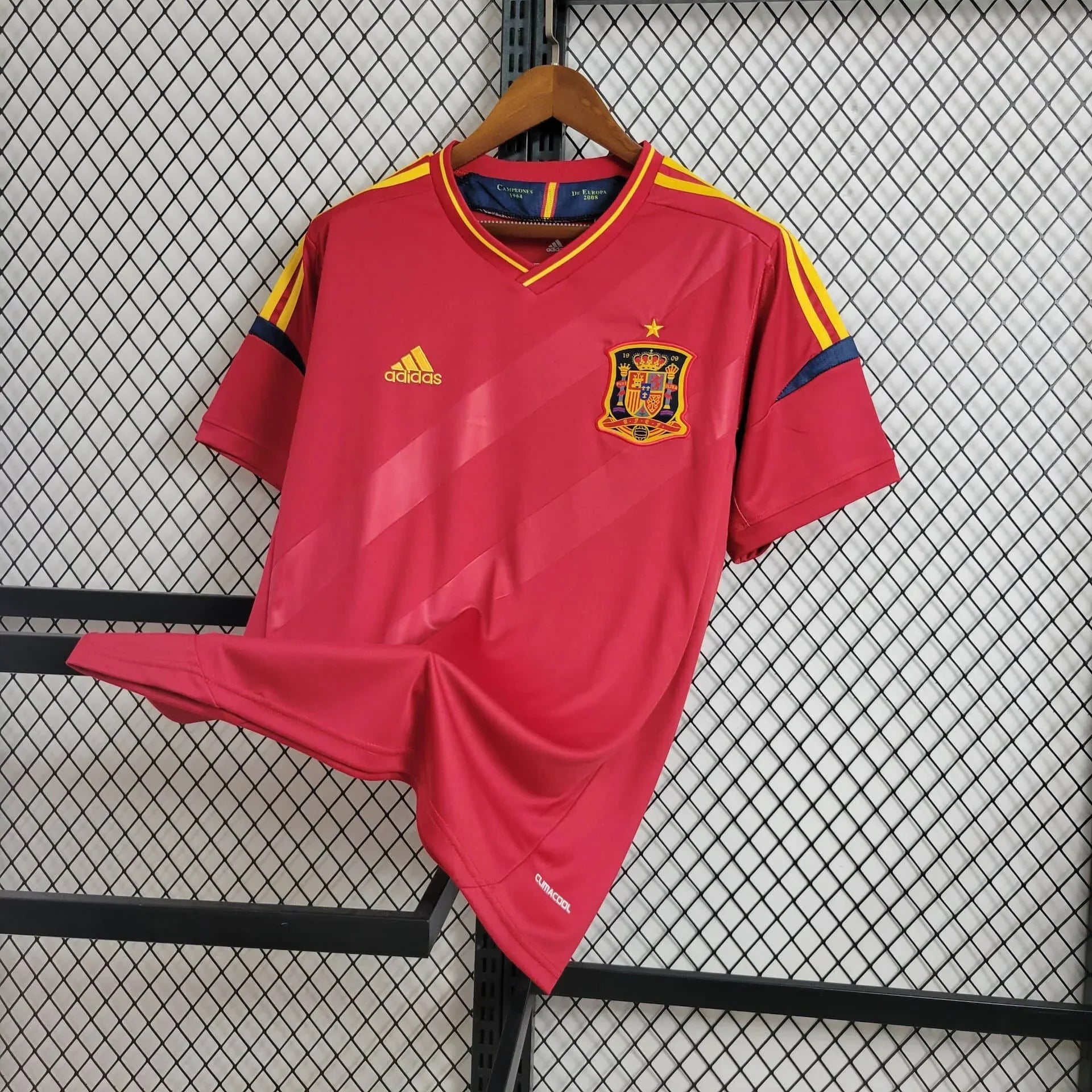 Camiseta España Local Retro 2012 Versión Fan