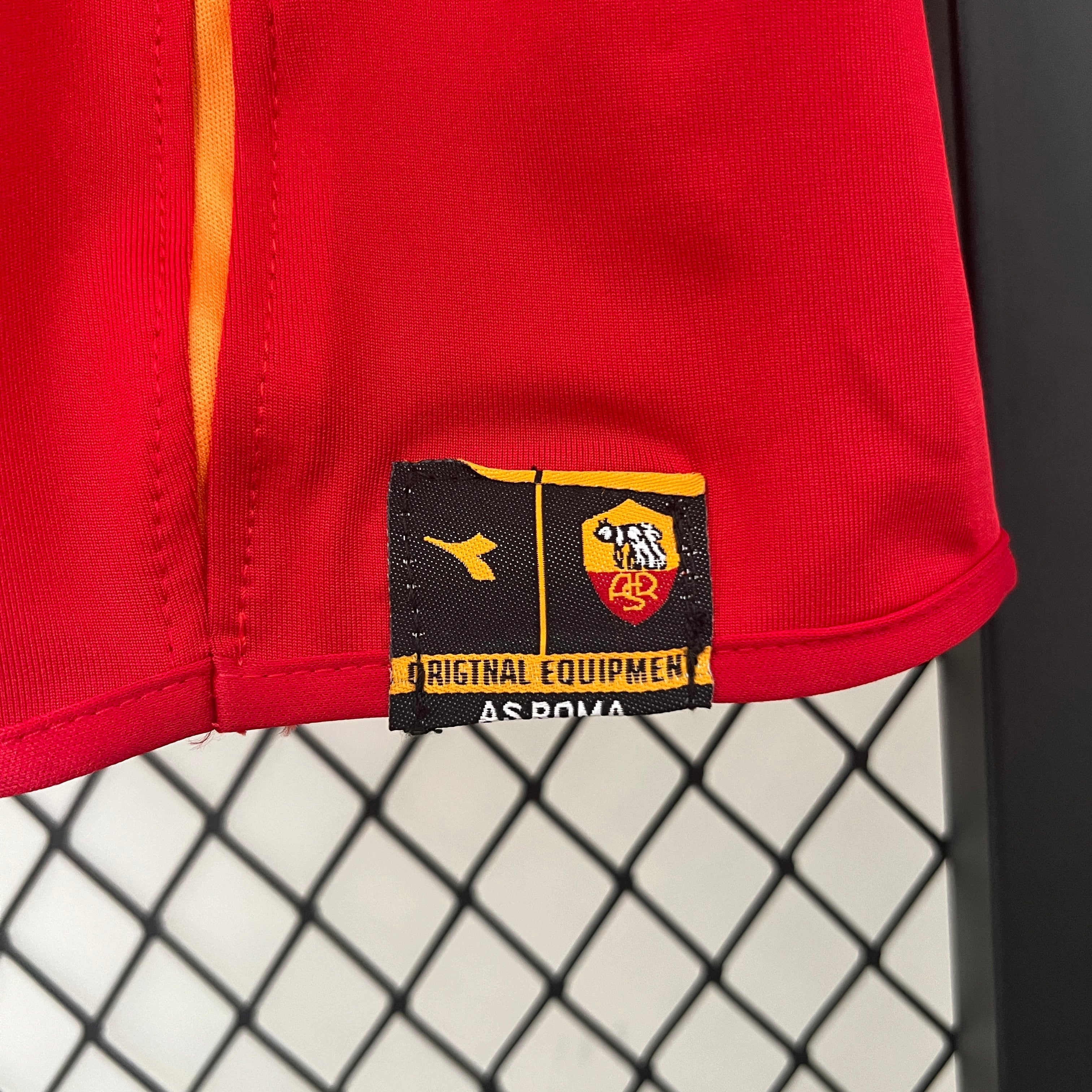 Camiseta AS Roma Local Retro 2004/05