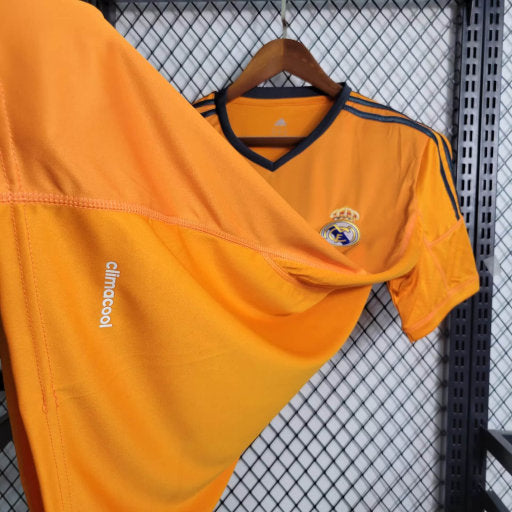 Camiseta Real Madrid Visita Retro 2013/14