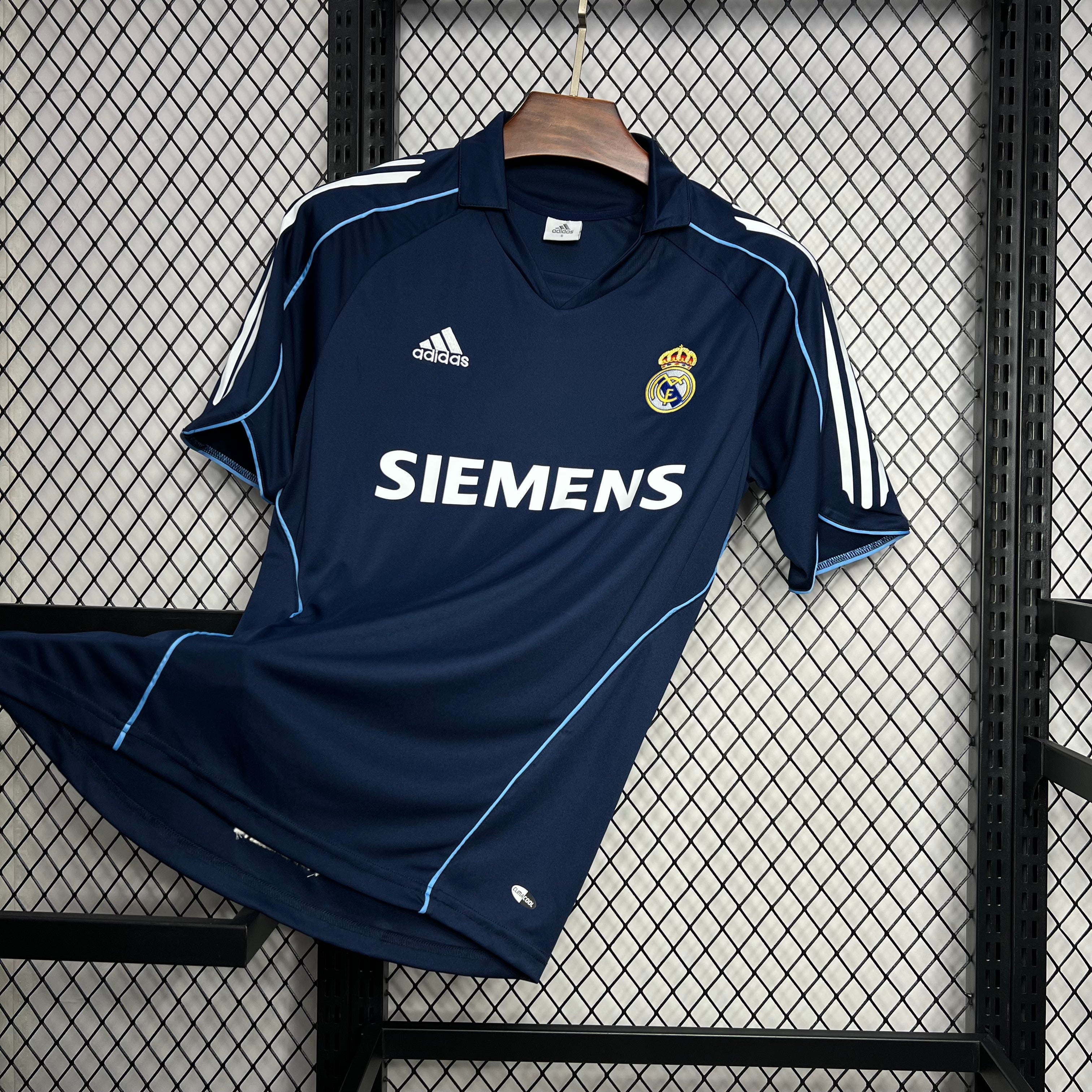 Real Madrid Visita Retro 2005/06