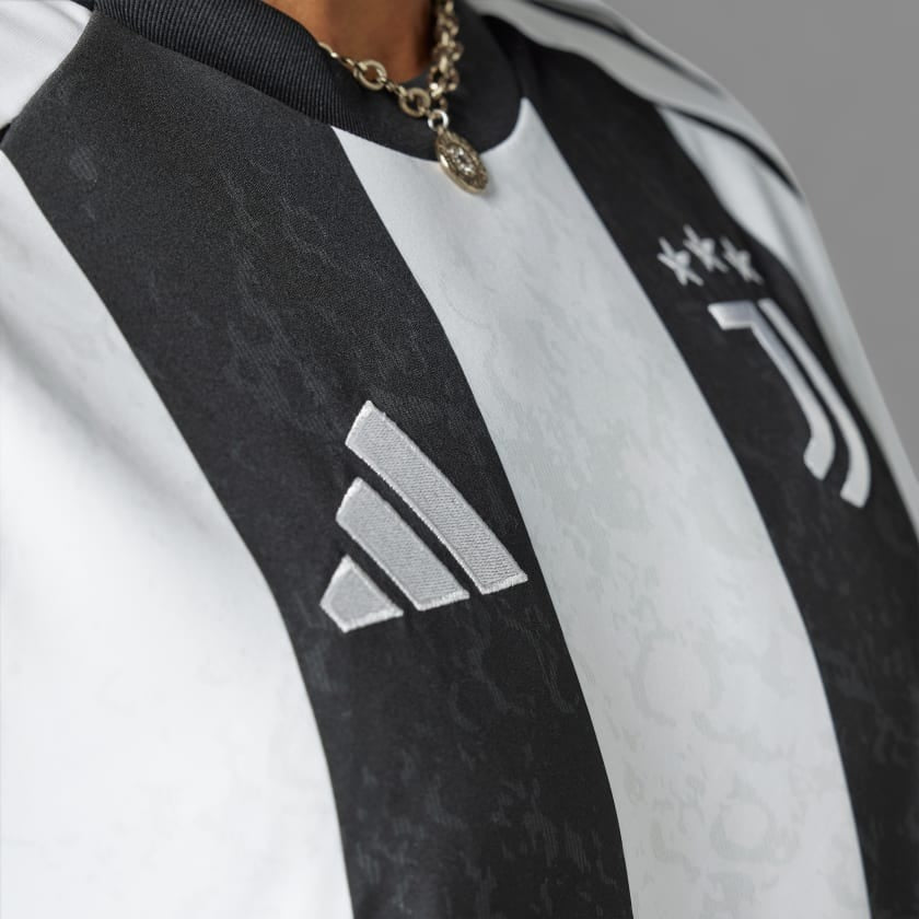Camiseta Adidas Juventus local 24/25 Adulto
