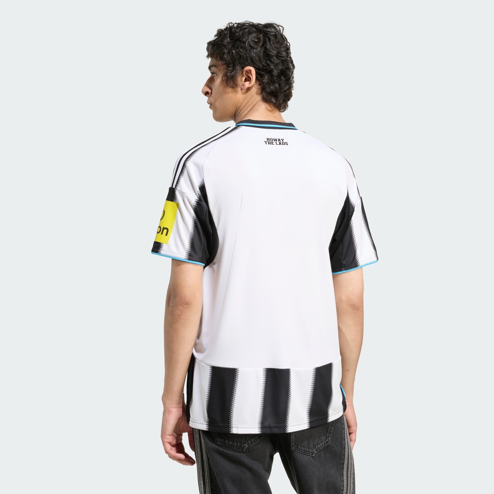 Camiseta Adidas Newcastle United Local 25/26 Adulto