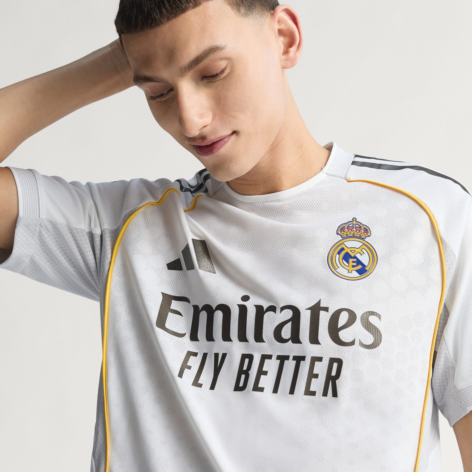 Camiseta Adidas Real Madrid Local Autentica 25/26 Adulto