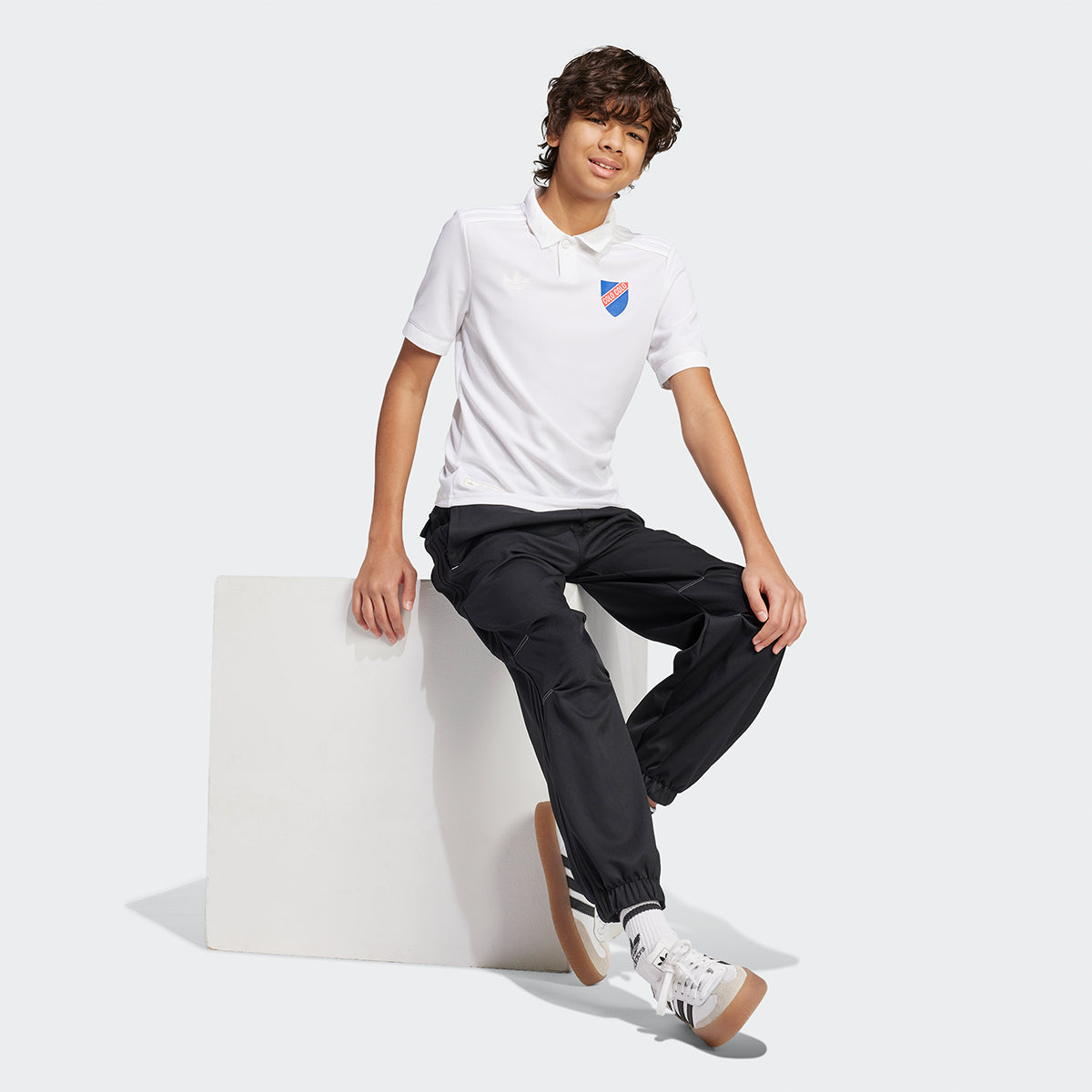 Camiseta Adidas Colo Colo Local 100 Años Niño 2025