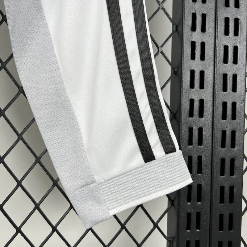 Camiseta Real Madrid Local Manga larga 2025/26 | Versión Fan