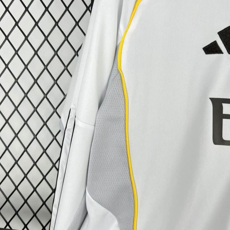 Camiseta Real Madrid Local Manga larga 2025/26 | Versión Fan