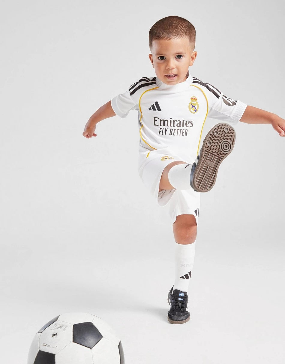 Real Madrid Kit Niños Local 2025/26