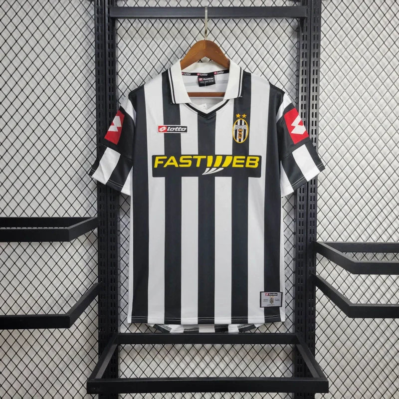 Camiseta Juventus Retro 2001/02