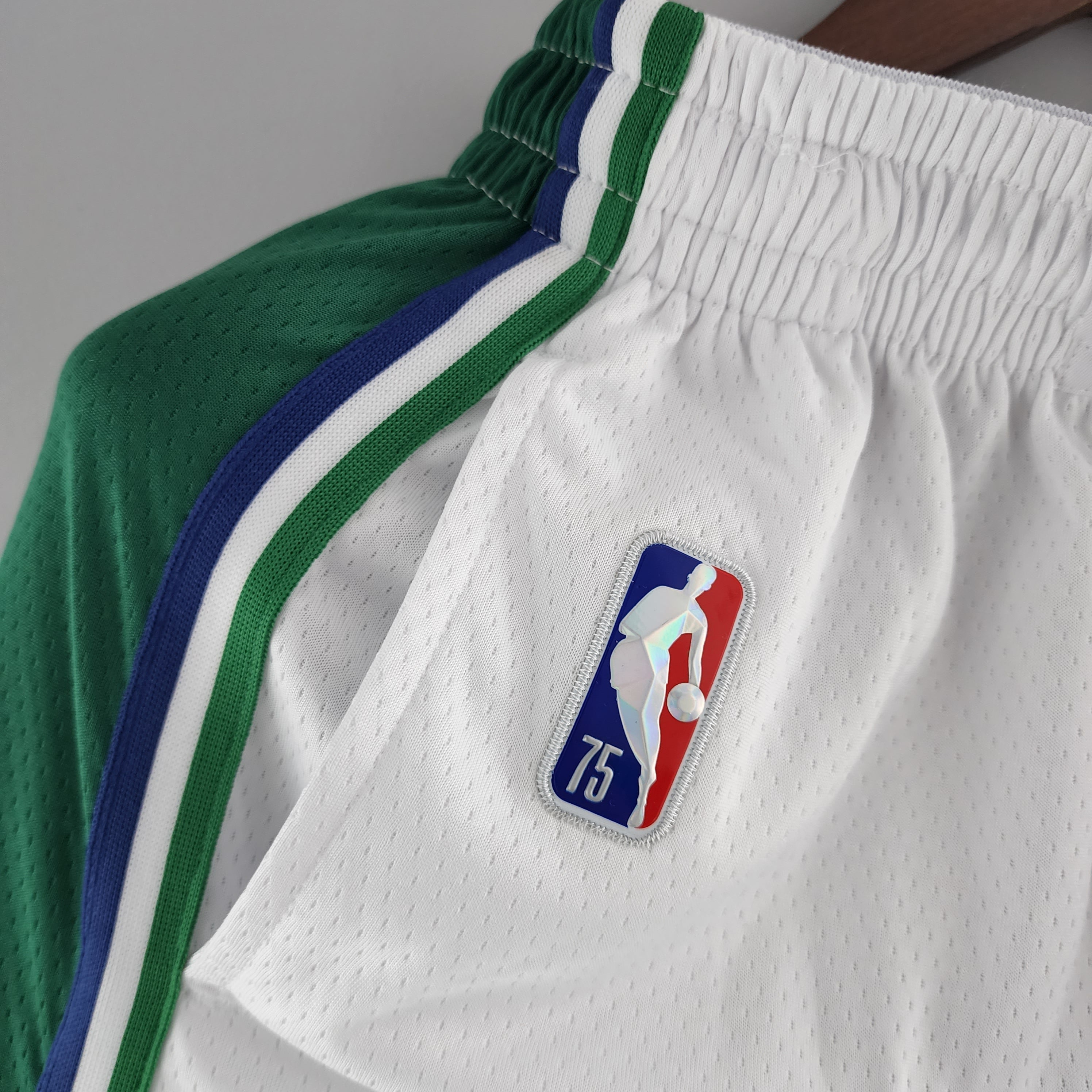Camiseta Dallas Mavericks "City Edition" Shorts Blanco Verde