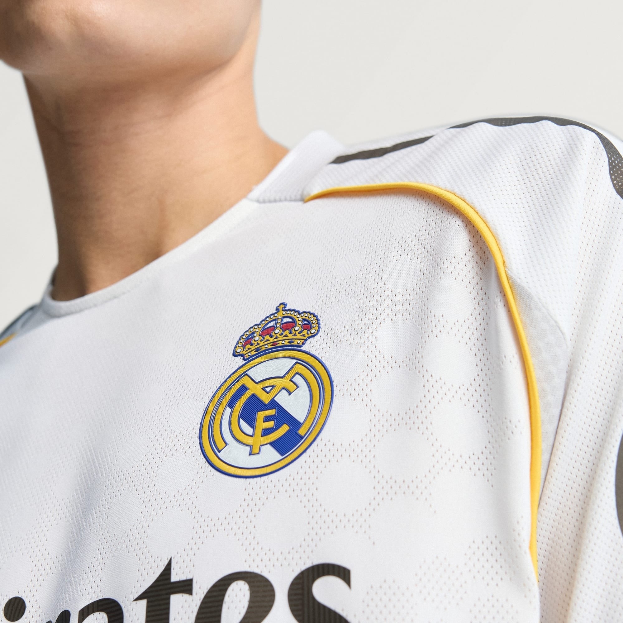 Camiseta Adidas Real Madrid Local Autentica 25/26 Adulto