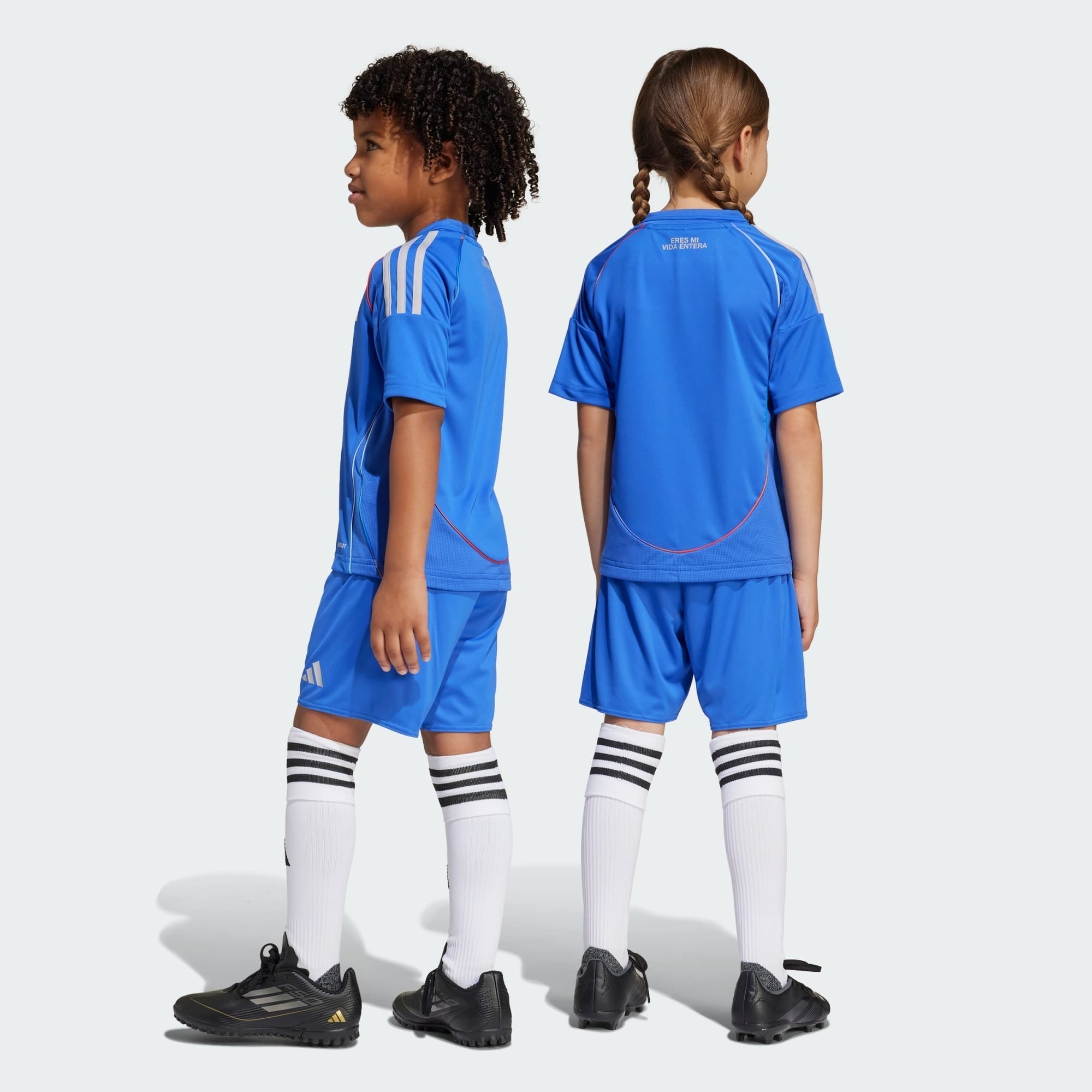 Conjunto Adidas Universidad de Chile local 2025
