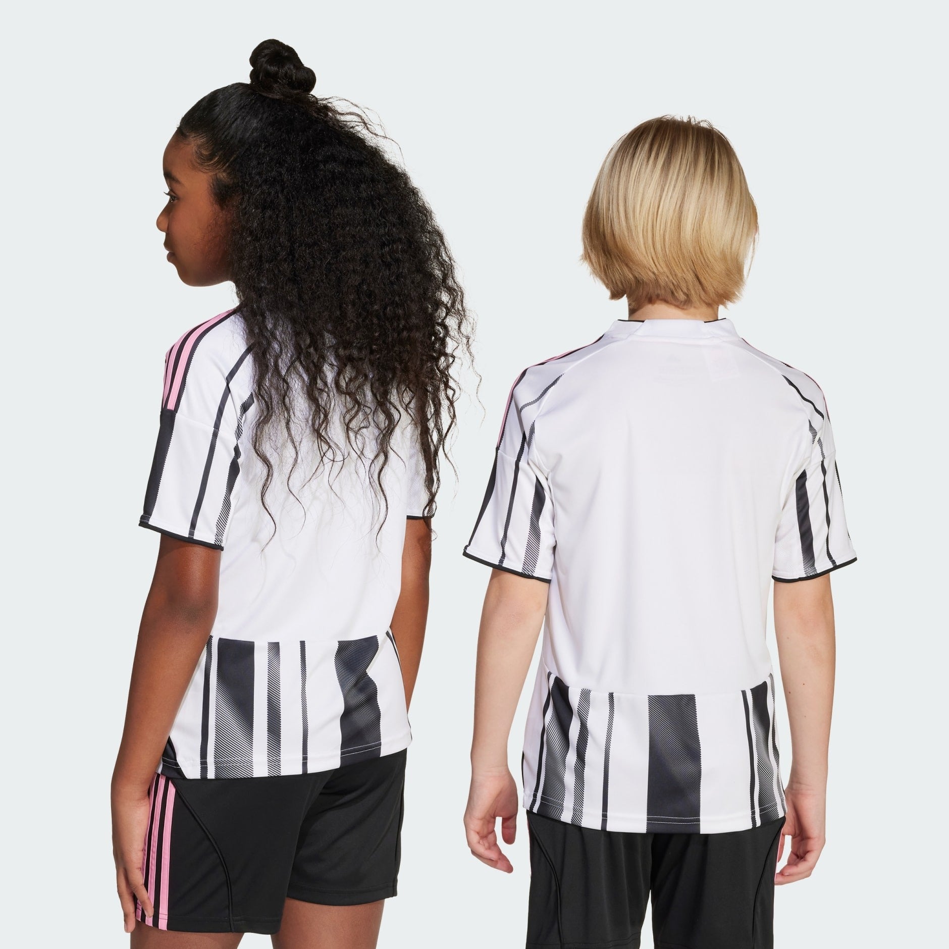 Camiseta Adidas Juventus Local 25/26 Niño