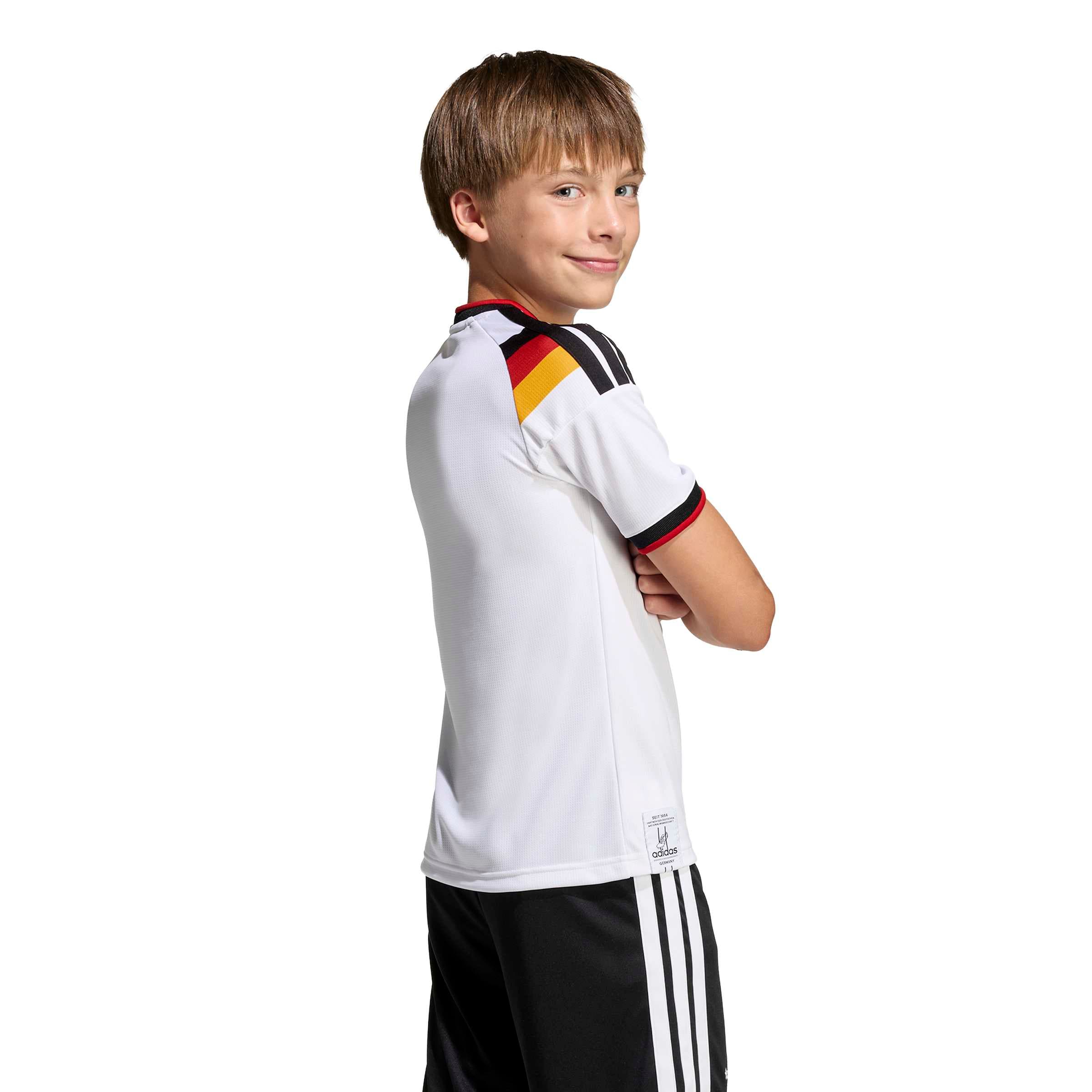 Camiseta de fútbol infantil Alemania 26