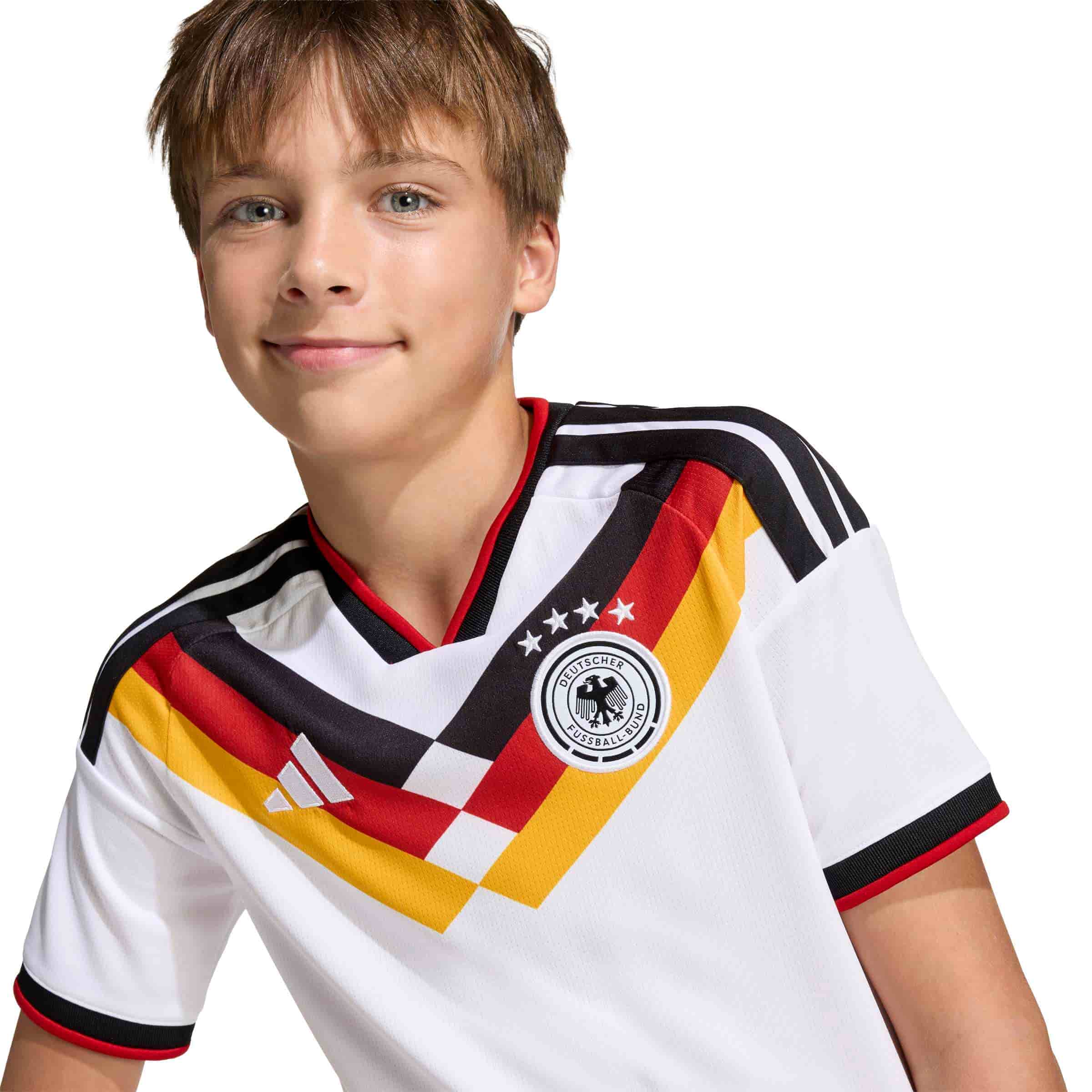 Camiseta de fútbol infantil Alemania 26