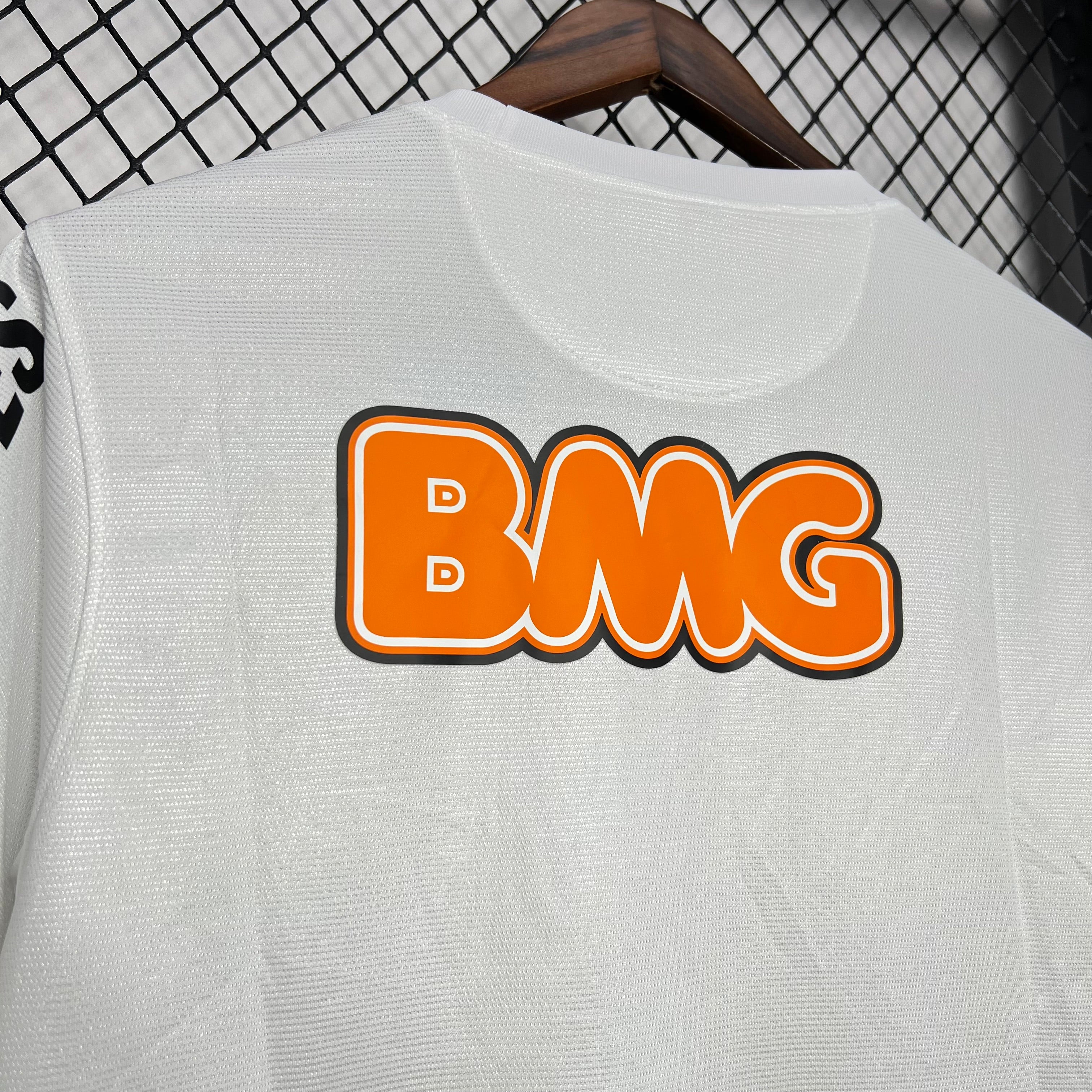 Camiseta Santos Local Retro 2011